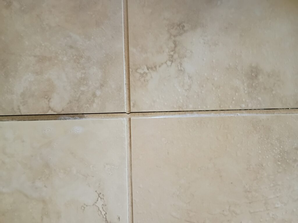 dirty vs clean grout